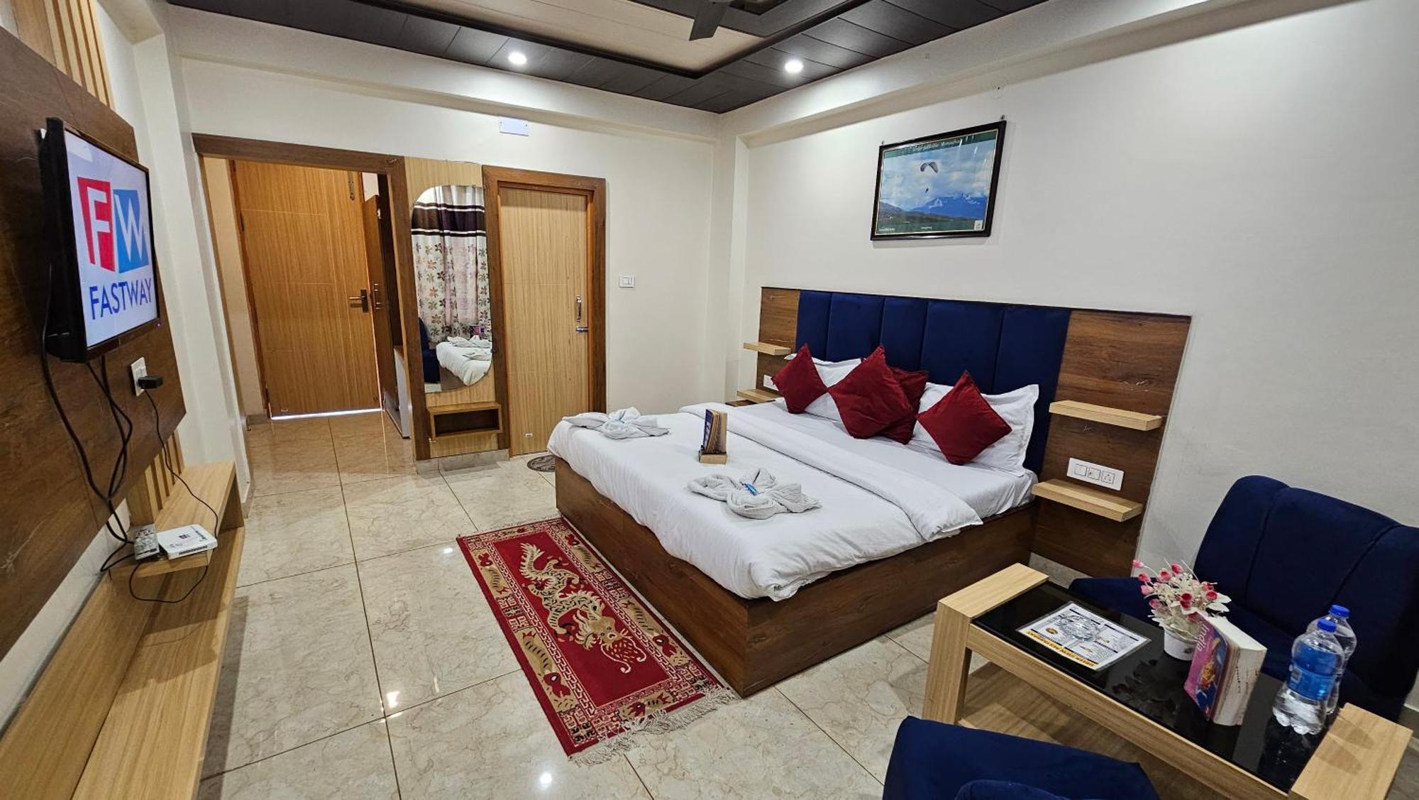 Green View Hotel And Restaurant McLeod Ganj Exterior photo