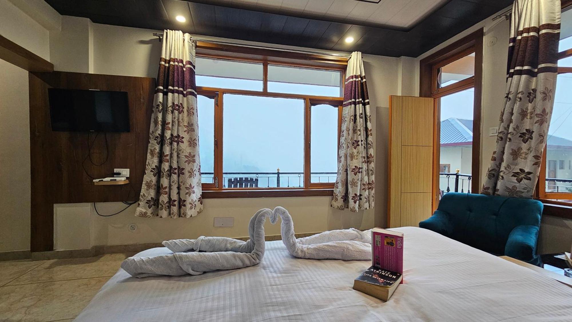 Green View Hotel And Restaurant McLeod Ganj Exterior photo