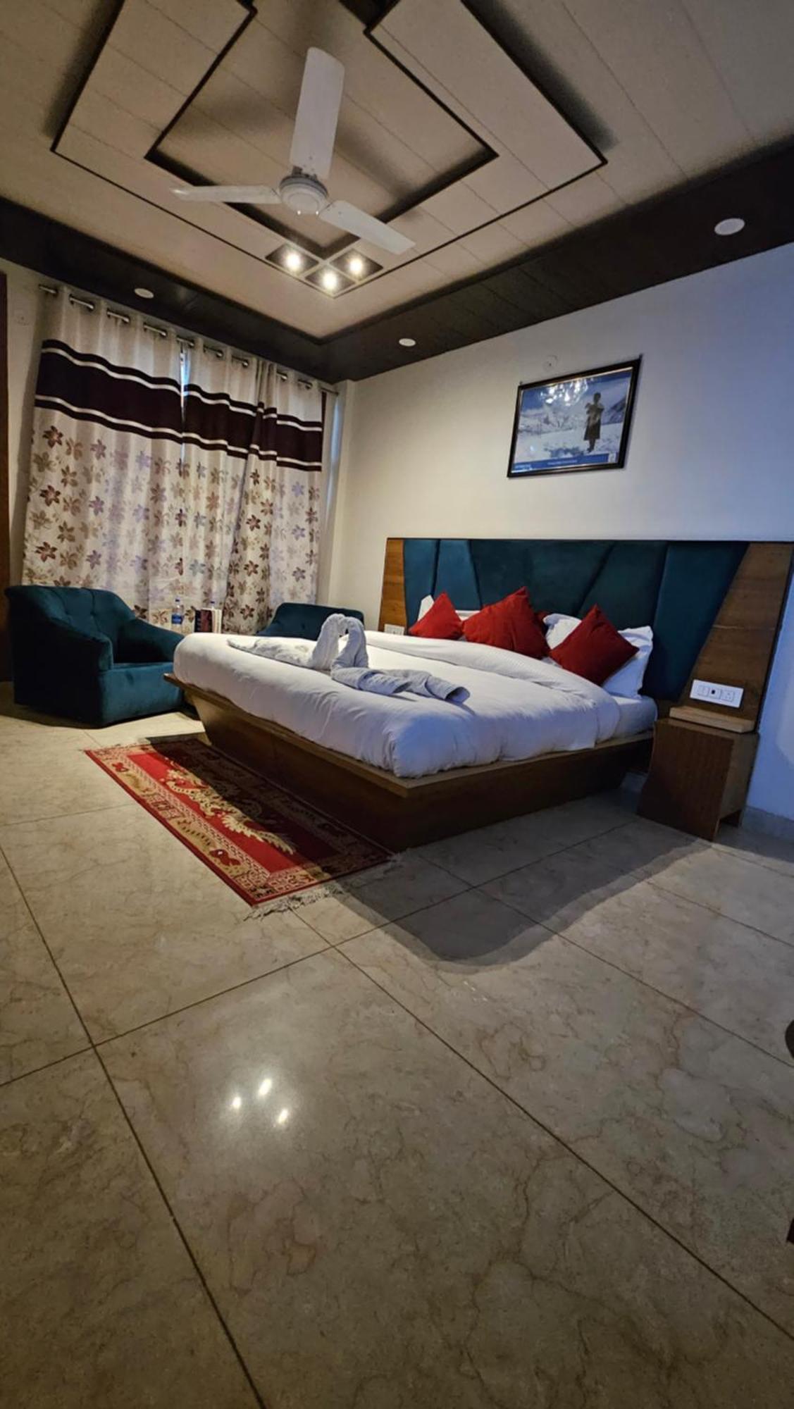 Green View Hotel And Restaurant McLeod Ganj Exterior photo
